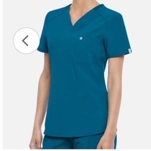 Women's V-Neck Raglan Solid Scrub Top
